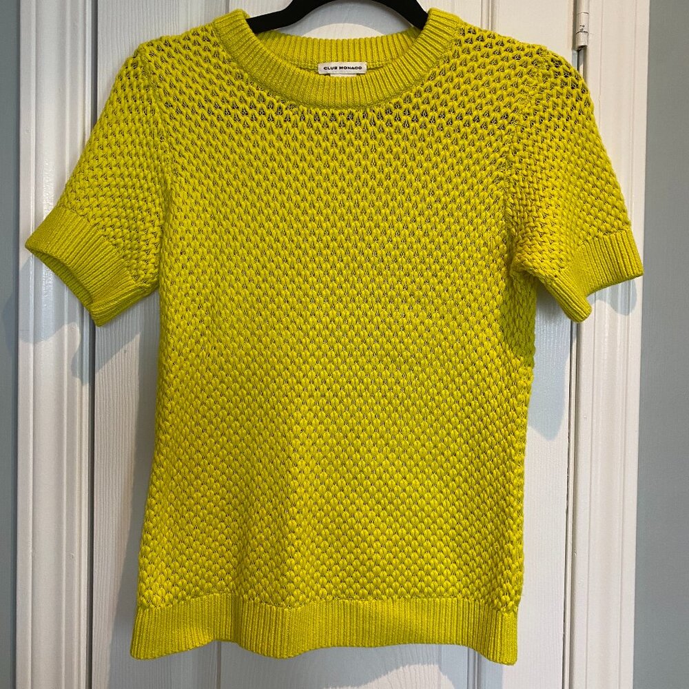 Club Monaco Chartreuse Knit Short Sleeve Sweater – Size S